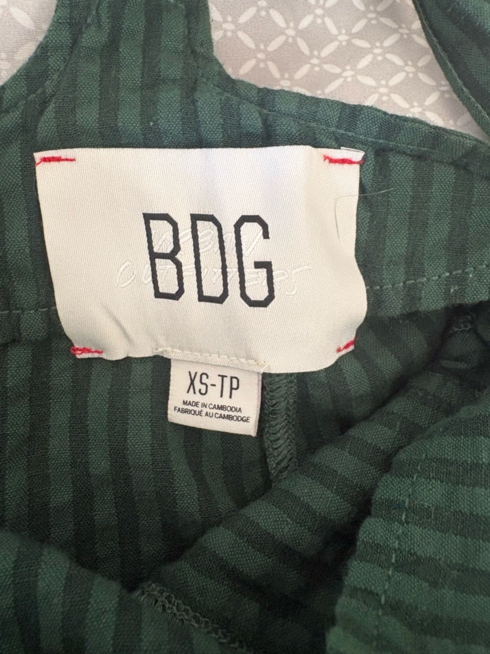 XS BDG Urban Outfitters Green Sadie Linen Blend Dungarees Playsuit Romper - Picture 11 of 16